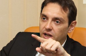 aleksandar-vulin-L11-610x400