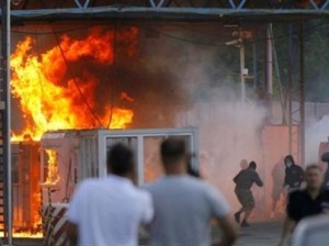 403x30259572djegja_e_kufinit_ne_jarinje