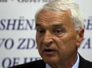 403x30262794f1_06buk1341573469