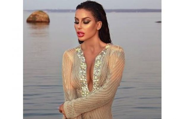 3051057666cf5f9d8191d03af3298760_L