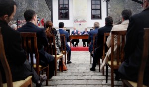 f1_11kritika1389461460