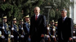 kosova-dhe-shqip-euml-ria-fillon-mbledhjen-e-p-euml-rbashk-euml-t-t-euml-qeverive_hd