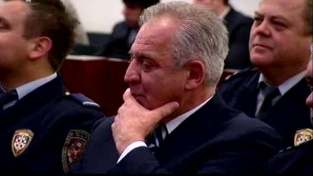 kroacia-d-euml-non-ish-kryeministrin-me-n-euml-nt-euml-vjet-burg-ia-konfiskon-pasurin-euml-t-euml-r-euml-familjes-s-euml-tij_hd