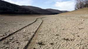 shtohet-uji-n-euml-batllav-euml-badovci-nga-ujmani-mbushet-jav-euml-n-tjet-euml-r_hd