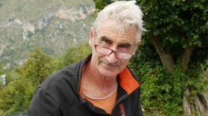 isis-i-ekzekutoi-turistin-francez-video_hd