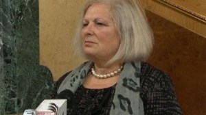 brovina-nes-euml-r-takim-me-p-euml-rfaq-euml-sues-t-euml-partive-politike_hd