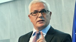 grabovci-shuan-shpresat-e-bllokut-s-rsquo-ka-seanc-euml-pa-marr-euml-veshje_hd