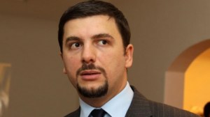 krasniqi-veprimi-i-vlan-papjekuri-institucionale_hd