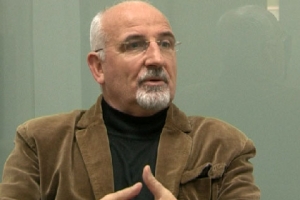 beqaj-mesazhi-i-jacobson-vjen-nga-frika-pr-protesta-t-dhunshme_a