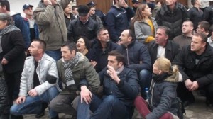 arrestohen-dy-aktivist-euml-t-euml-vet-euml-vendosjes-n-euml-gjakov-euml_2_hd