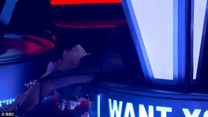 rita-rrezohet-700x394