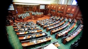 Me-shumë-vërejtje-miratohet-Projektligji-për-Barazi-Gjinore